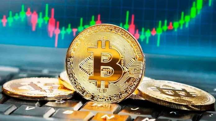 Rating Agencies Reaffirm Mexico's BBB Rating with Stable Outlook; Bitcoin Surpasses $95,000