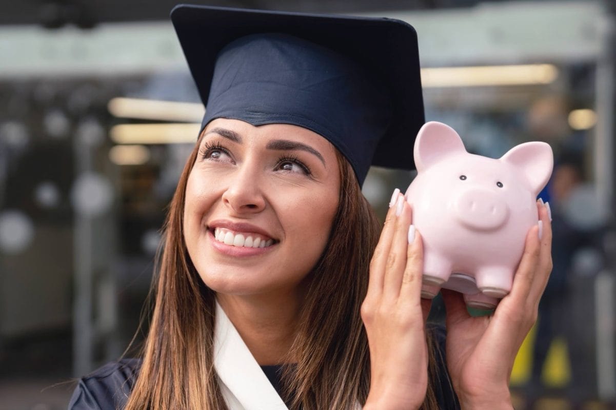 Cinco pasos para preparar tus finanzas antes de volver a clases