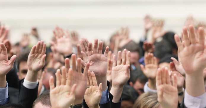 Democratie versus technocratie: wie moet beslissingen nemen in een crisis?