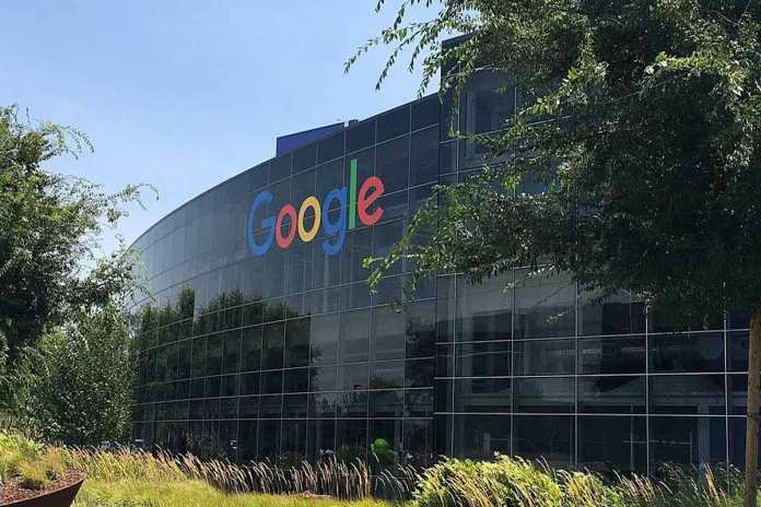 O Google mantém o Chrome, mas deve compartilhar dados devido a uma decisão judicial.